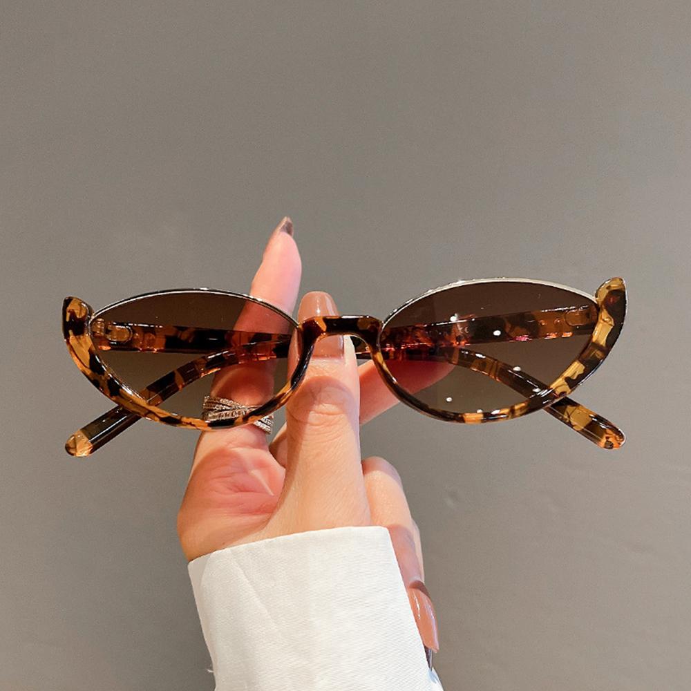 Lunettes de soleil vintage de  - Sunglasses Cat Eye avis et prix